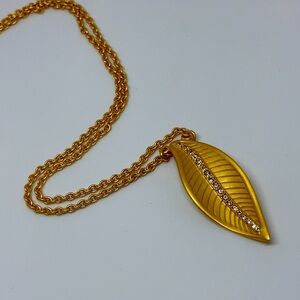 Leaf necklace, brand new 16 inch necklace